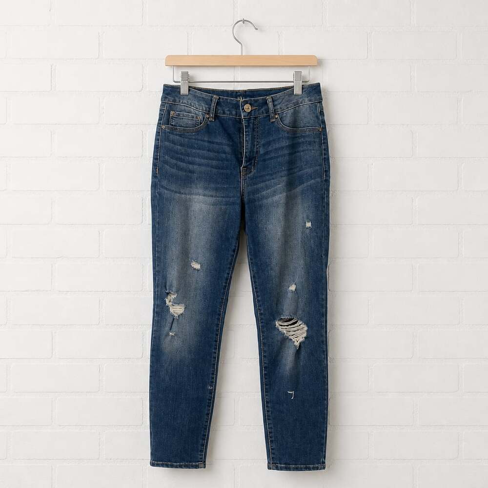 Rewash #demure Mid-Rise Distressed Straight Leg Jeans Size 9/29